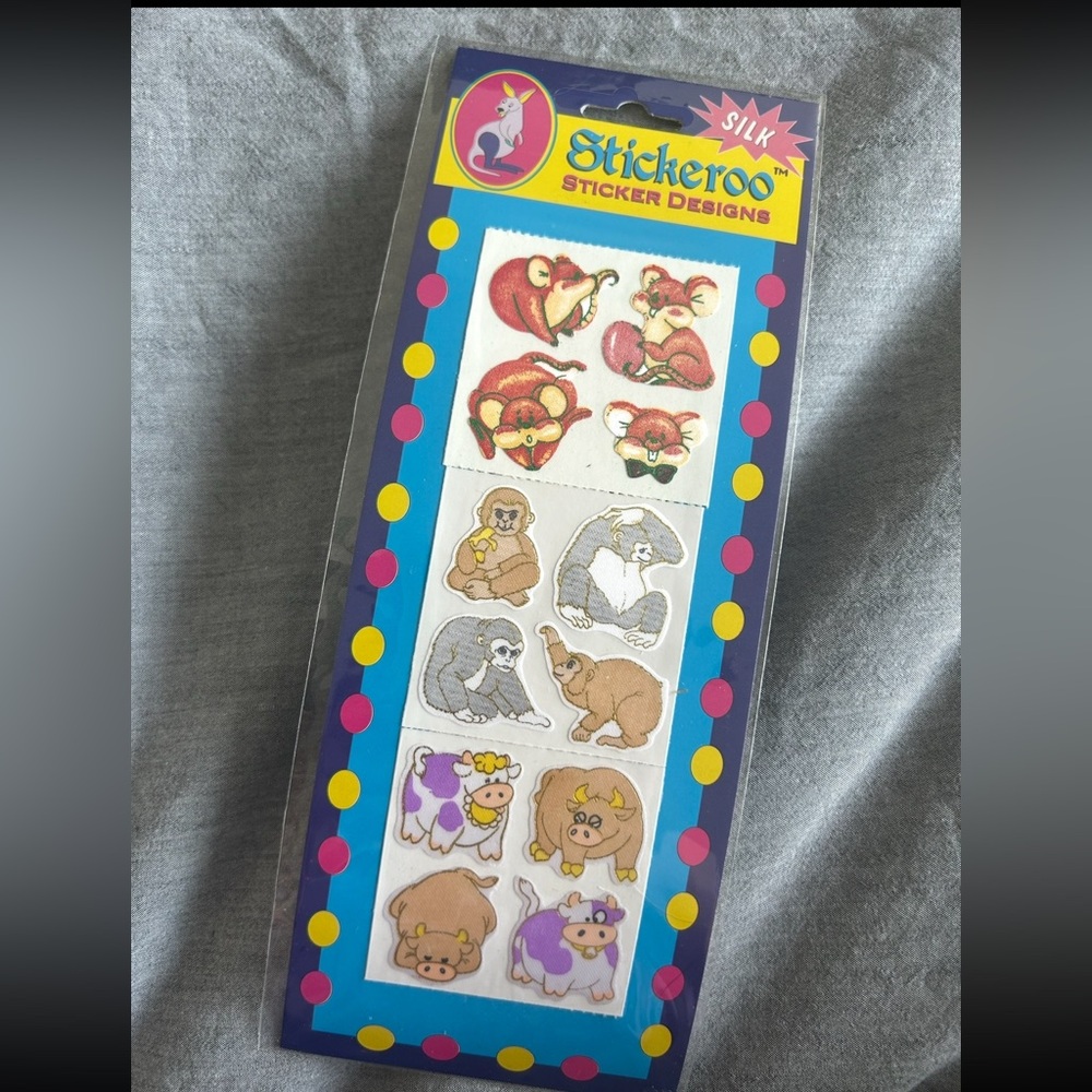 Stickerroo Silk Animals – 1990s (1 Sheet)